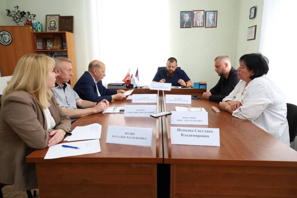 ������ �������: ������� ������ ������� � ��������� �������� ��������� ������ ���, � ������ �������� ����������� ������� ���� ���������, ������������ �� ����������������� ����������, ��������, ���������� � ���������� ��������