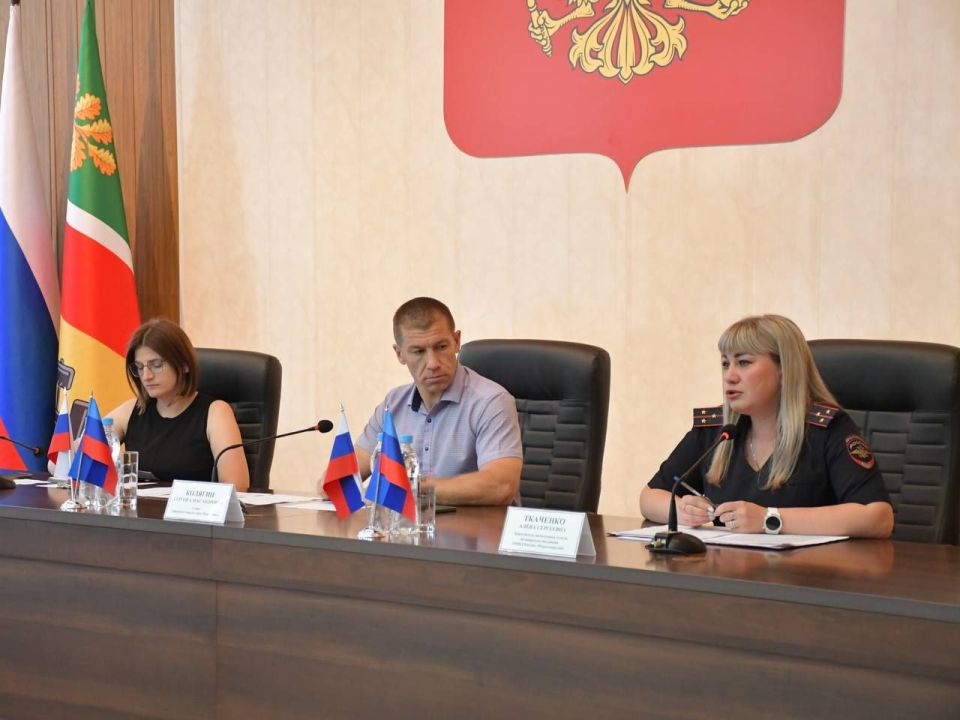  :             ,        - 