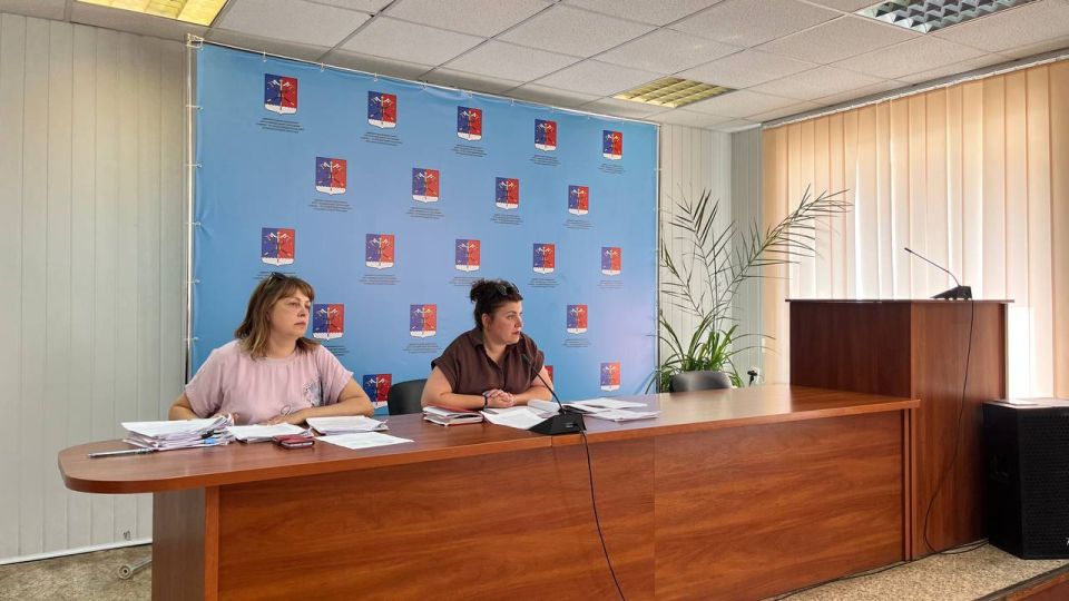 ������� ��������: ������� ����������� ����� ��������-���������� �� ���� �����, ������� ��������� ��������� ������������� �������� �� ����� ������������������ � ������ �� ���� ��������-���������� �� ���