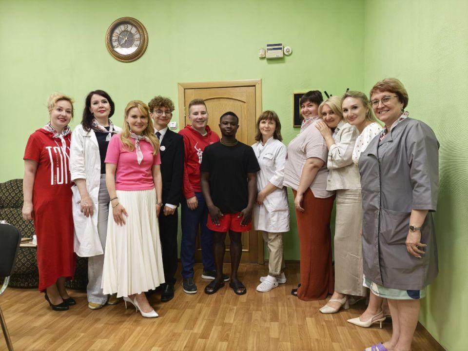 Дарья Лантратова: В Иркутском военном госпитале встречает группа волонтеров