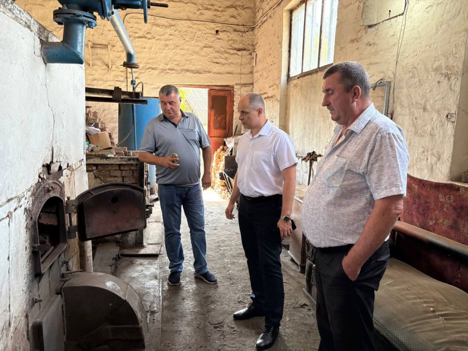 ������ ��������: ������� ������������� ����������� ��� ��� "�����������", ��� ����������� �� ���������� ������������ � ������ ������������ ����������������� ������� ��� ���������� � ���������� ��������� ��� ����� ���������