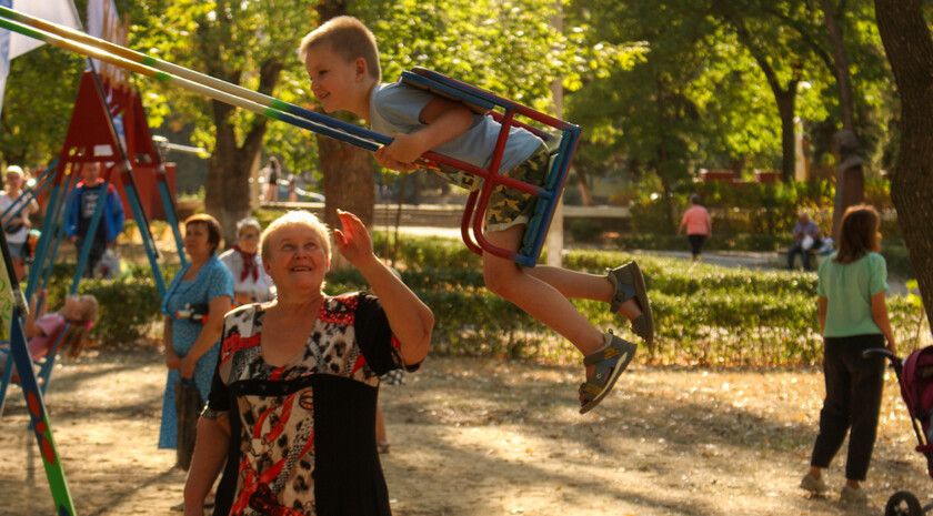 ������� 100 ����� ������� �������� �������� � �������� � ��������� ����