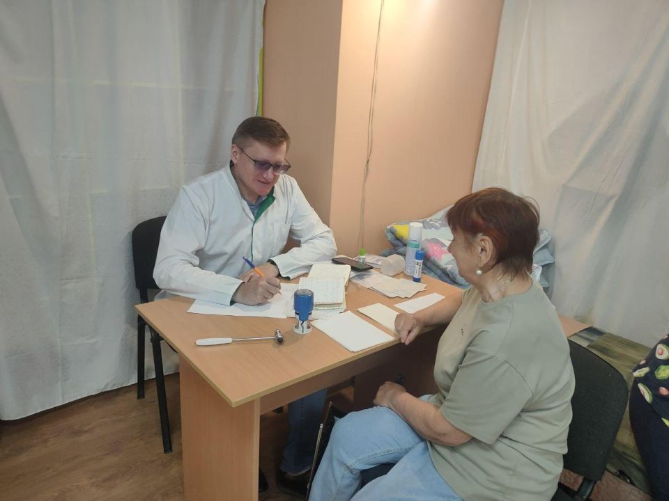 Калужские медики осмотрели 27 пациентов в городе Горское