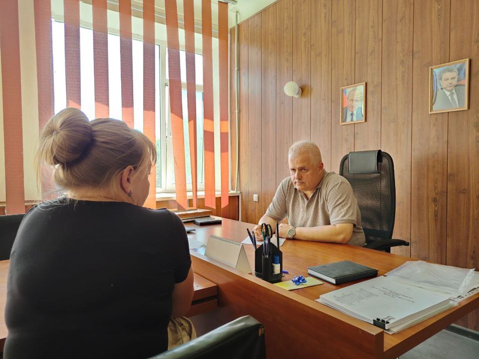 Константин Бутримов: Прямой диалог с жителями: Итоги приема граждан в Антраците