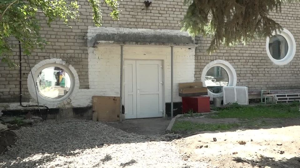 «Не было никакой теплоотдачи. Дети зимой ходили в курточках»