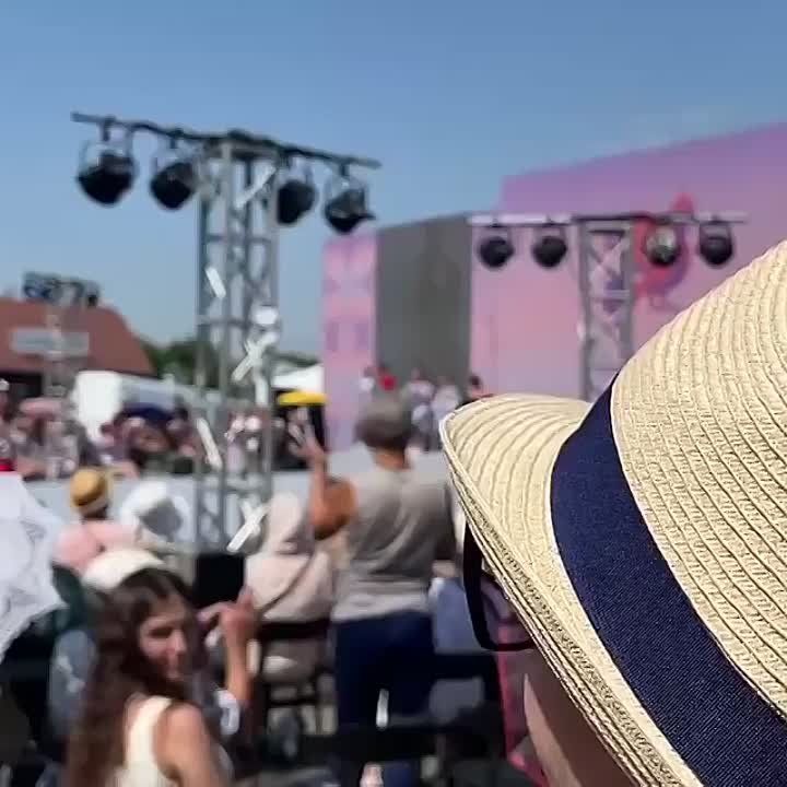 �� ������� ������� �. ���� ������ ���������� ����� ��������� ������� ������