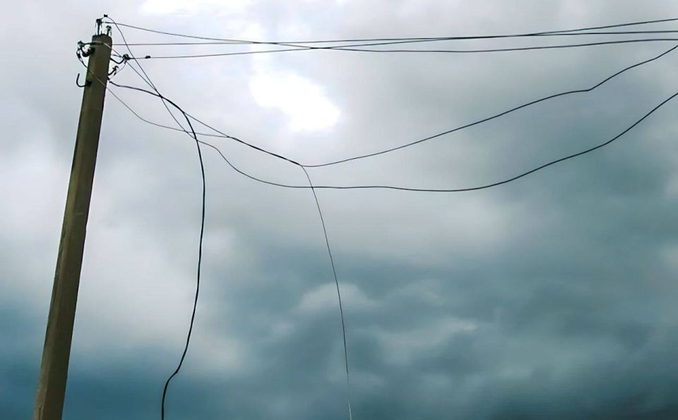 Непогода привела к обесточиванию 144 тыс