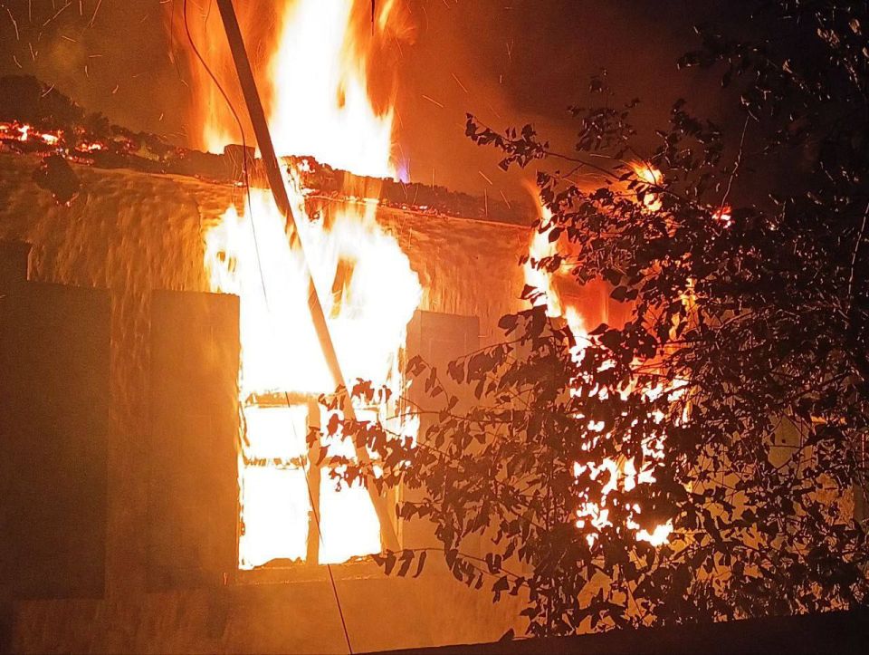 Сергей Колягин: Также вчера наши города настигла другая беда – вновь в огне оказались жилища наших граждан