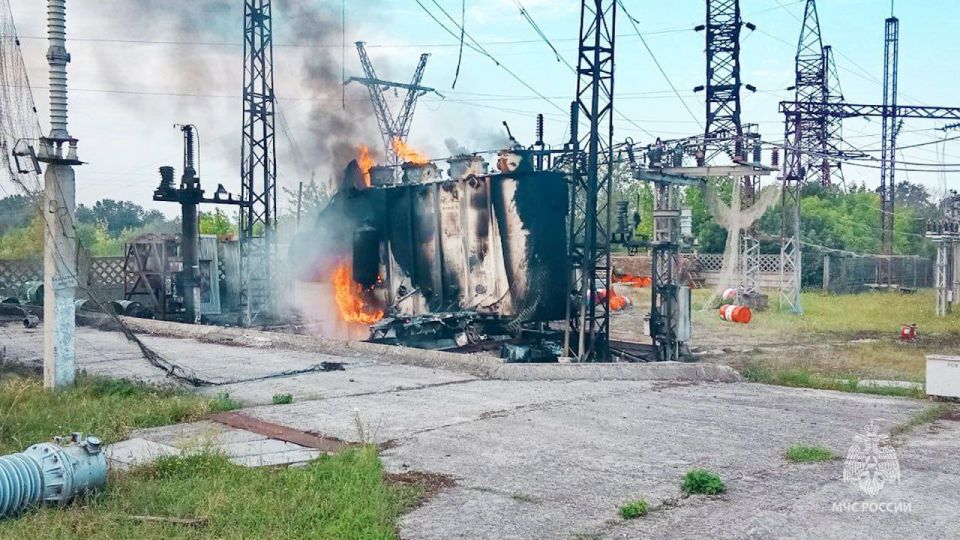 ВСУ ударили по трансформаторной подстанции в Кременной