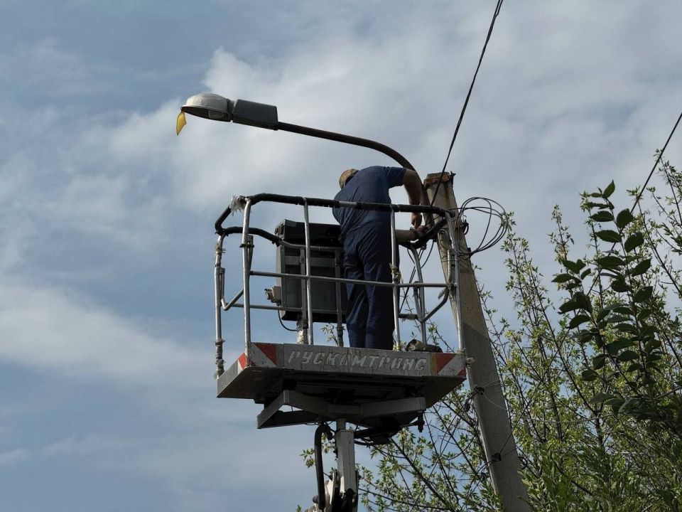 Коммунальщики Первомайска сегодня устраняли последствия непогоды