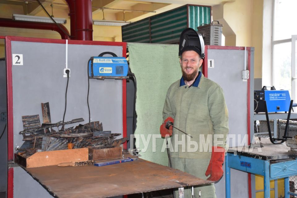 Перевальский горный колледж – настоящая кузница рабочих профессий