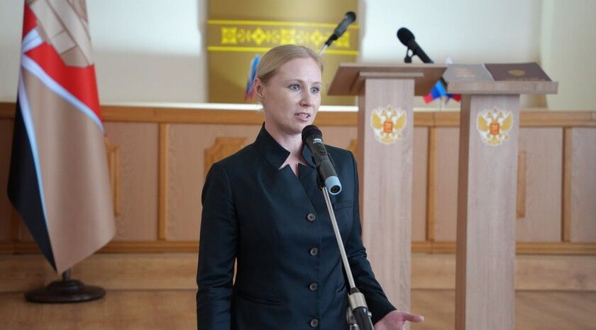 Светлана Гребенькова вступила в должность главы Алчевска
