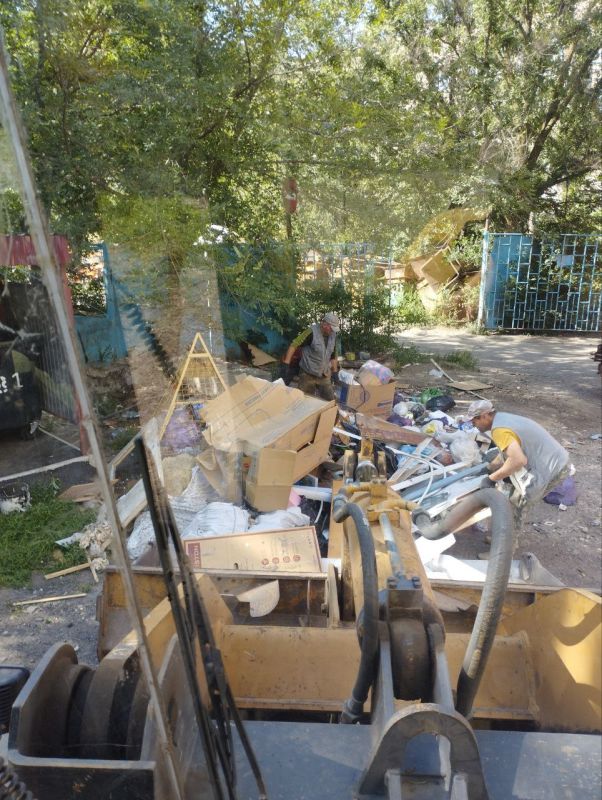 В городском округе город Ровеньки продолжается борьба с мусором