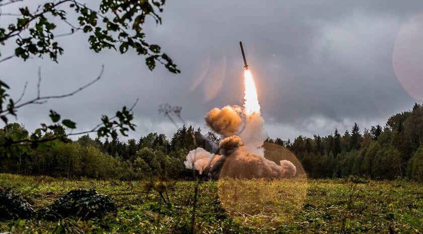 Армия России за сутки поразила военные объекты и пункты дислокации ВСУ в 142 районах