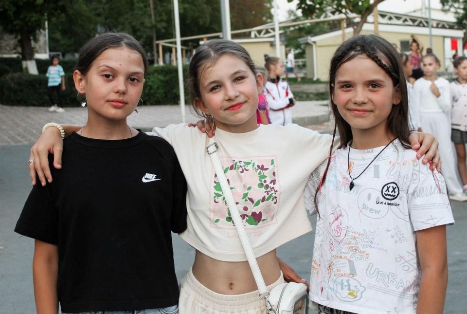 Андрей Рубанцов: Юные ровенчане продолжают свой отдых на берегу Азовского моря