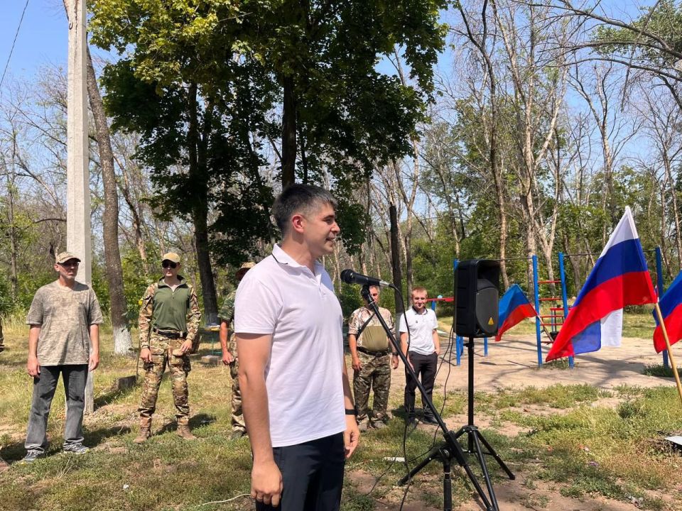   !. 13                    8   , , ,   ...