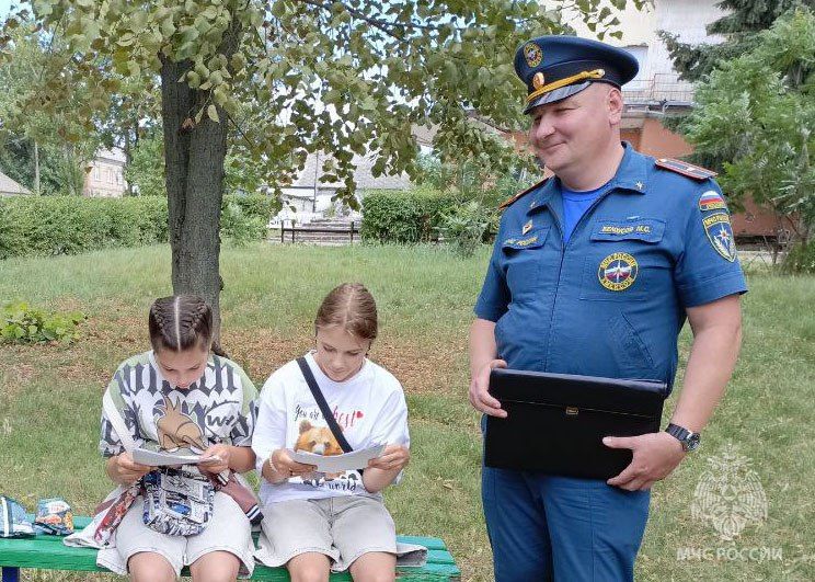 Безопасность детей во время летних каникул на особом контроле МЧС России
