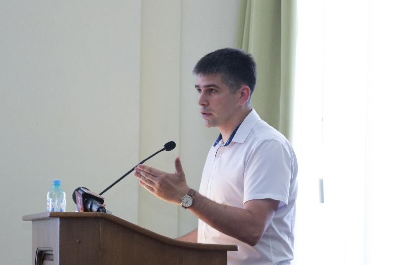 Депутатский корпус обсудил с Олегом Шеренешевым развитие сферы спорта в республике