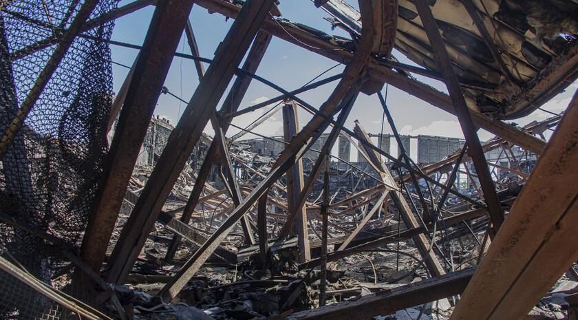 Ледовый дворец в Северодонецке, разрушенный весной 2022 года из-за боевых действий, планируют реконструировать