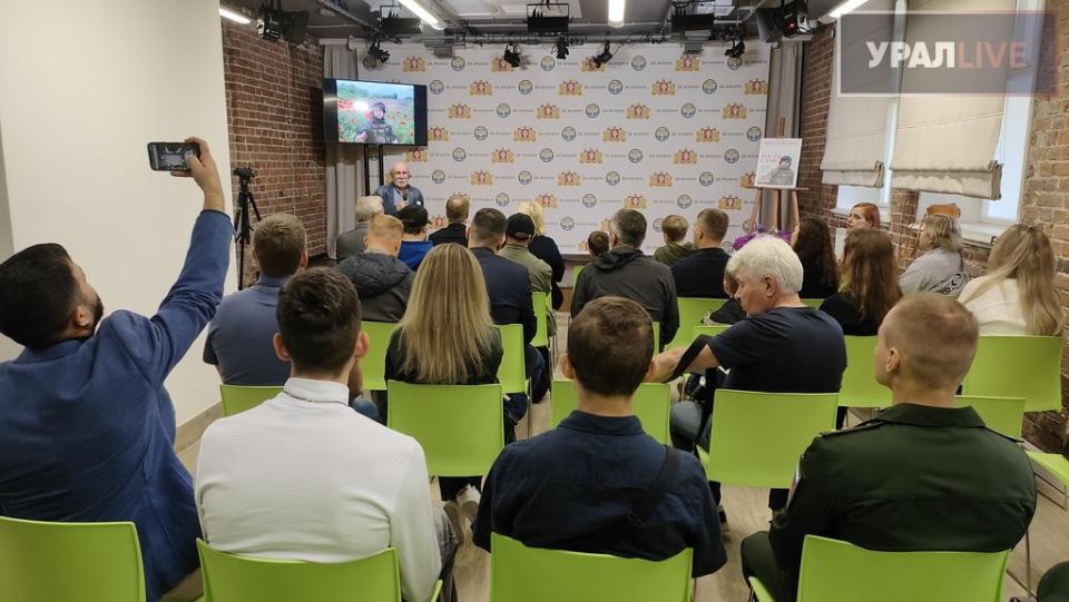 «Парень с нашего двора»: в Екатеринбурге представили фильм о самом известном уральском военкоре