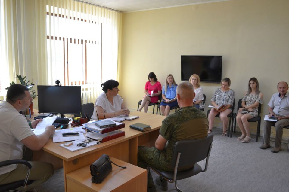 Владимир Чернев: Сегодня состоялось заседание межведомственной рабочей группы по вопросу реализации прав семей с детьми