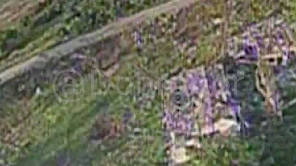 Наши воины разнесли мобильный пункт управления БПЛА укронацистов