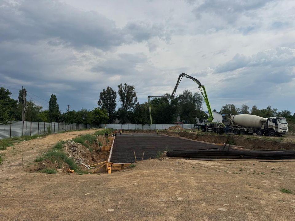 Владимир Чернев: Шеф-регион Карачаево-Черкесская Республика продолжает строительство нового многоквартирного дома в Старобельске