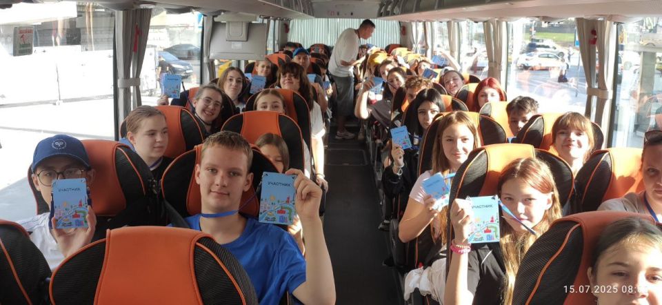 Евгений Морозов: С 14 по 18 июля учащиеся Детской школы искусств №2 совершили увлекательную экскурсионную поездку в столицу нашей Родины — Москву