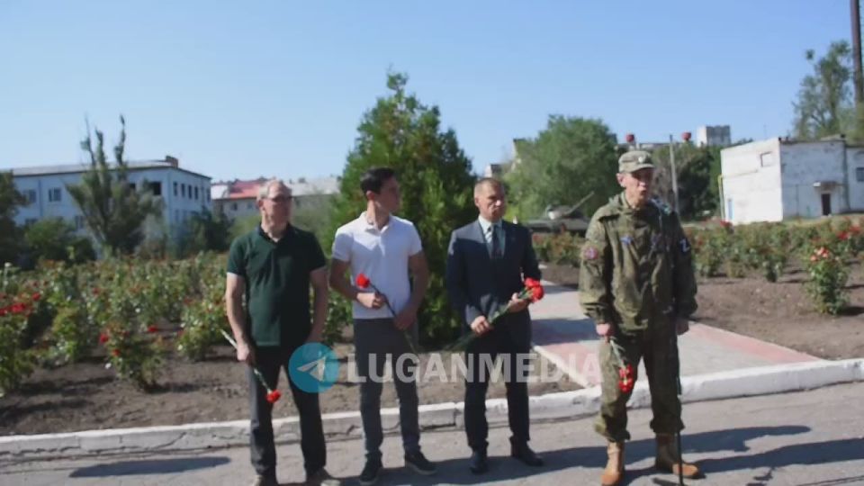 В Первомайске прошел митинг-реквием, приуроченный к одиннадцатой годовщине первого обстрела города