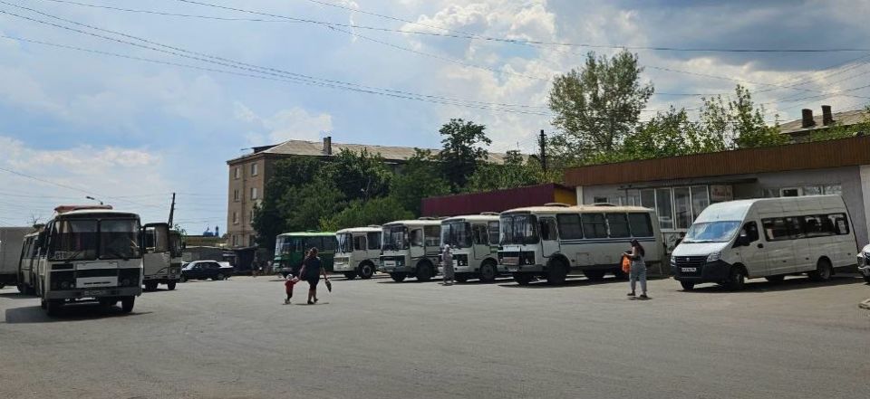 Для обеспечения стабильного функционирования работы пассажирского автотранспорта сотрудниками управления экономического развития Администрации городского округа муниципальное образование город Красный Луч Луганской Народной...