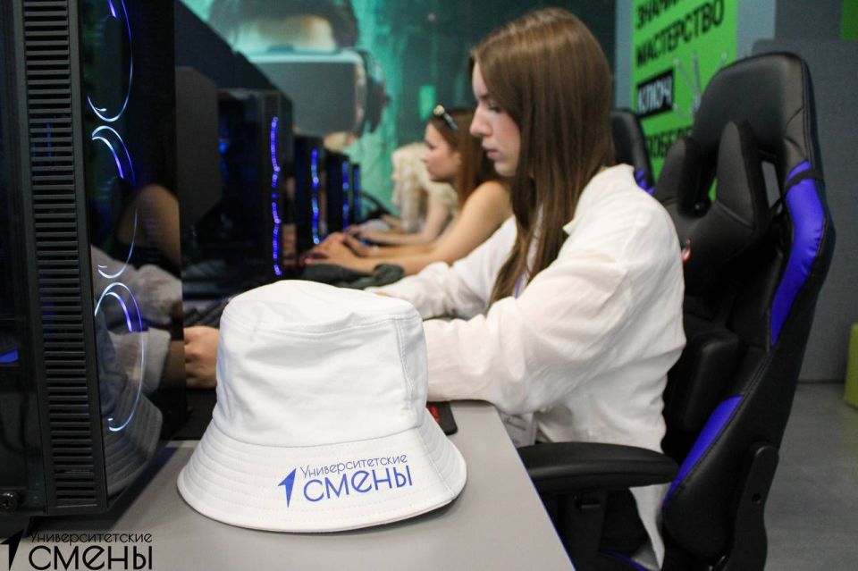 Андрей Рубанцов: Северо-Кавказский федеральный университет принимает третью смену ровенчан Состоялось яркое иинтересное открытие профильной смены, где творческие, талантливые и креативные ровенчане представили визитную...