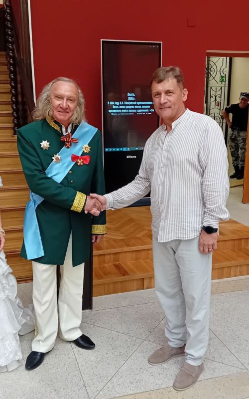 ����� �������: � ������������ ��������� ������� ����� �.�. ������������ ���� �������������� ����� ��������� �����������