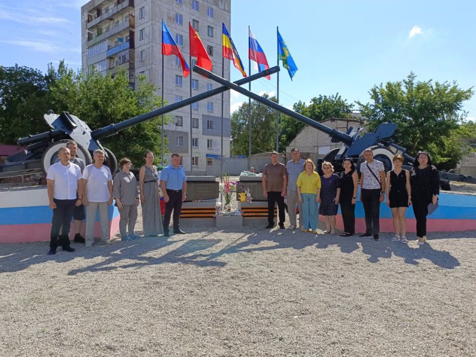 В Лисичанске почтили память детей, погибших в ходе войны в Донбассе