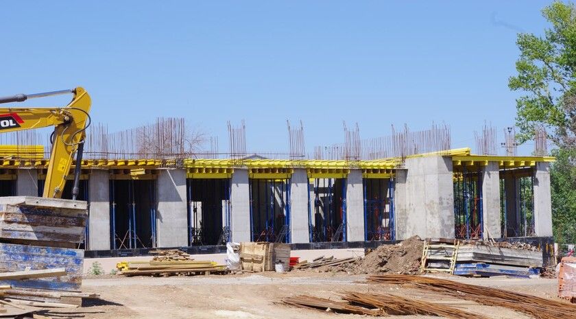 ����� ����� � ������� �������� ����� ���������� �� 400 �����