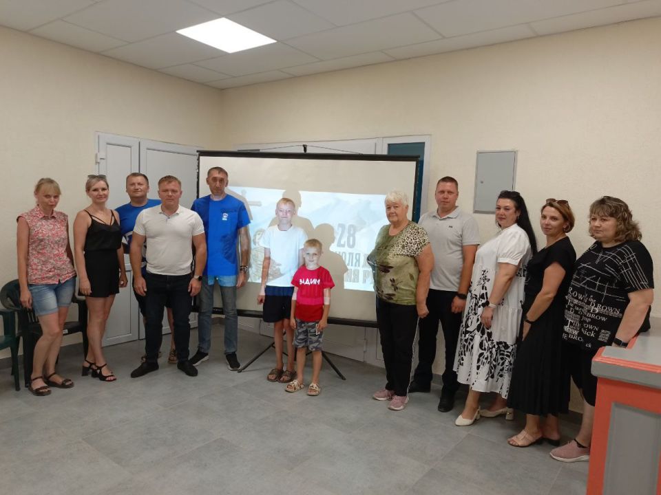 Лисичанские единороссы отметили День Крещения Руси