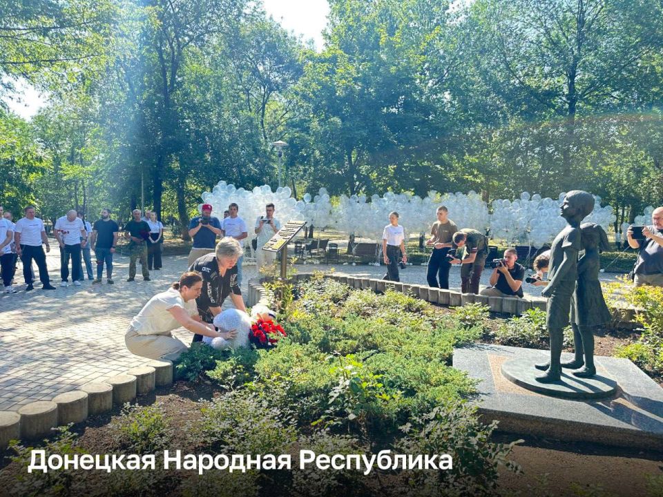 ����� ������-������: ������ �����-����� ����� � �������� ������� �� ���� ������ � ����� � �� ����� ������