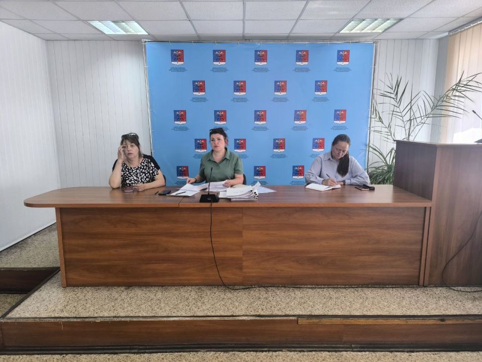 ������� ��������: ������� ����������� ����� ��������-���������� �� ���� �����, ������� ��������� ��������� ������������� �������� �� ����� ������������������ � ������ �� ���� ��������-���������� �� ���