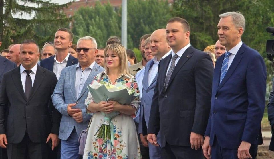 ������� ��������� ������� ������� � ������������� �������� ������� �� �������� ������������ � �����