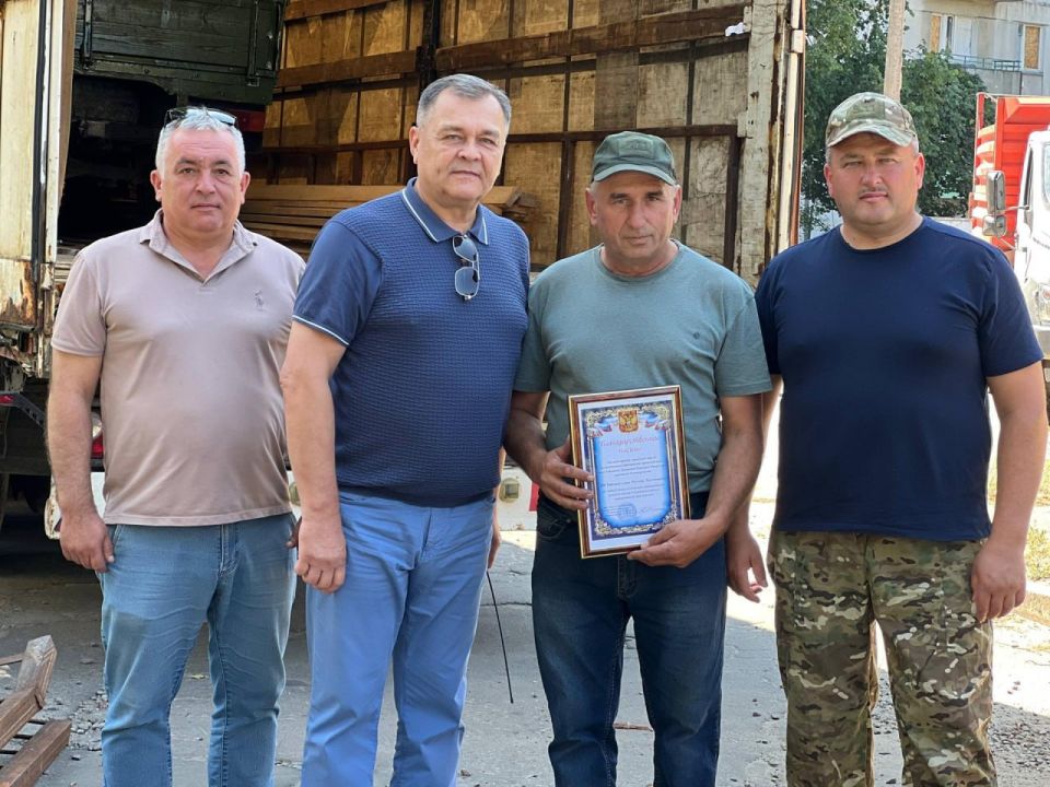 Житель Татарстана передал водоканалу Рубежного грузовой УАЗ