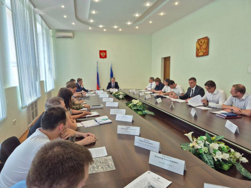 Задолженность по зарплате в бюджетной сфере ЛНР за 2014-2015 годы выросла до 528,9 млн рублей