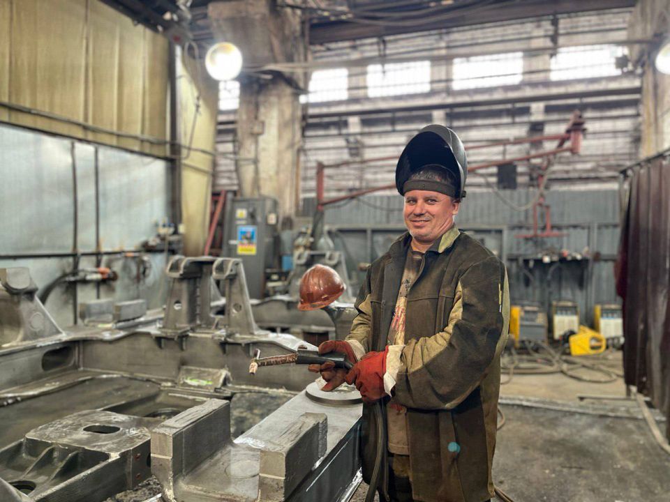 Константин Бутримов: ЧЕЛОВЕК ТРУДА. ЛЮДИ ЛУГАМАШ