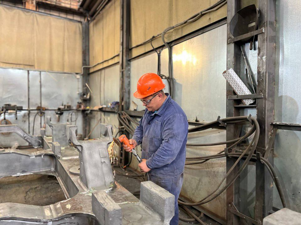 Константин Бутримов: ЧЕЛОВЕК ТРУДА. ЛЮДИ ЛУГАМАШ