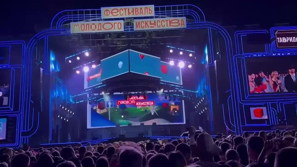 ������� ������� �������� ������������ �������� ����� ���������� � ��������� �������� ����� �������. � ������ ������, �������� ��� � �����-������ ���� �������� �� ������� ����� ��������.��һ ����������� ����������...