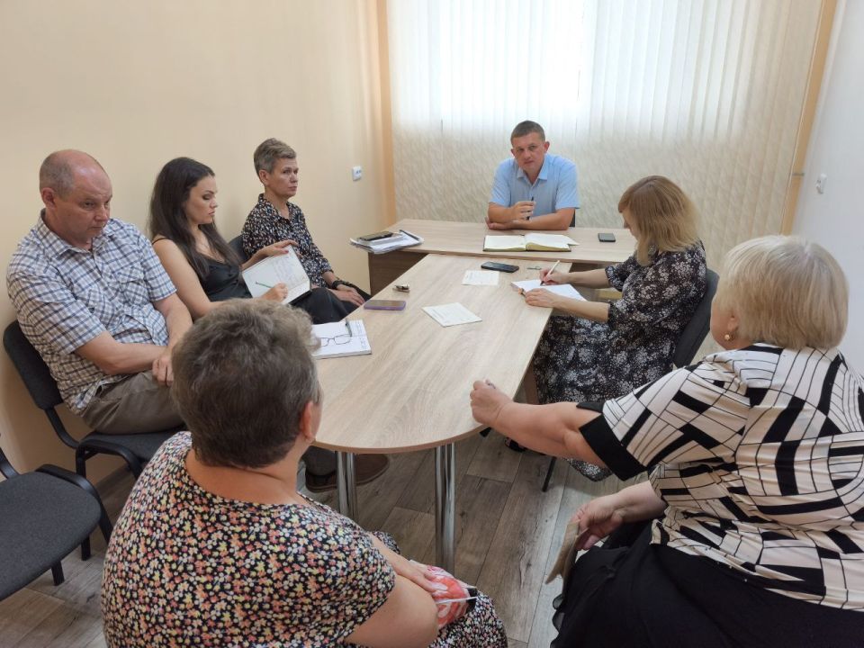 Евгений Морозов: В тесном диалоге с жителями Брянки