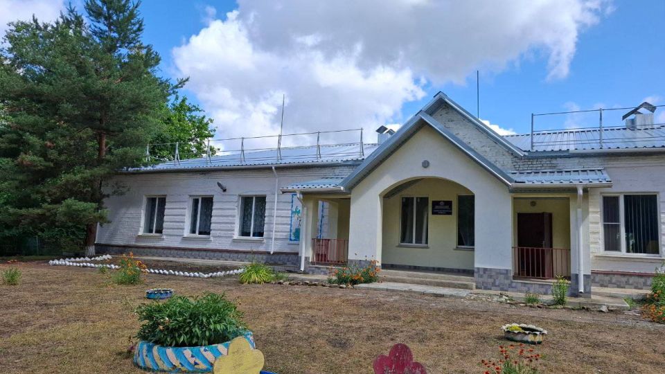 В Сватовском районе ЛНР по материалам прокурорской проверки возбуждено уголовное дело в отношении начальника управления образования по факту невыплаты заработной платы на сумму почти 1 млн рублей работникам детского сада