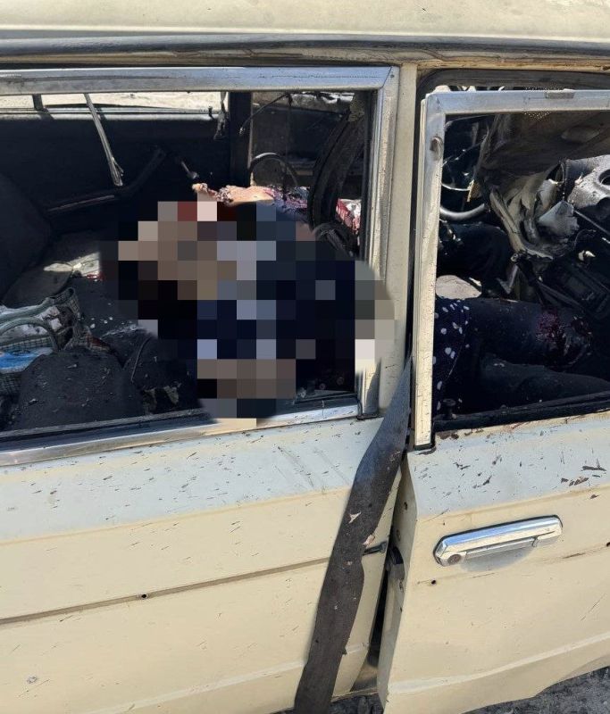 Украинские боевики ударили по гражданскому авто в Сватово