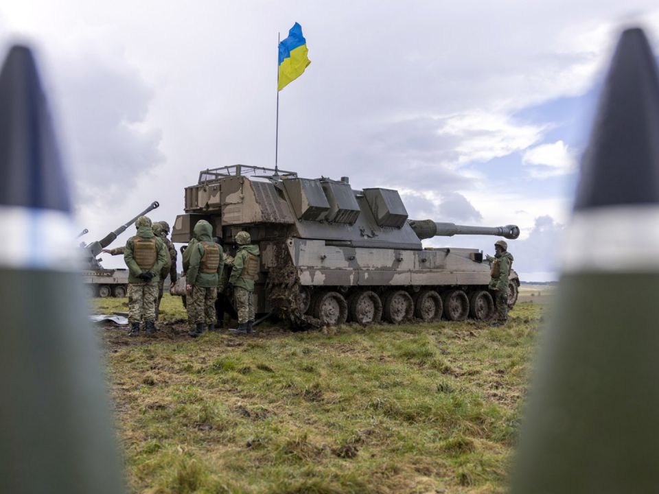 ВСУ расстреляли автомобиль с пожилыми супругами