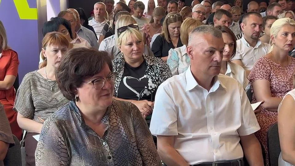 В Луганске стартовала стратегическая сессия по развитию территориального общественного самоуправления