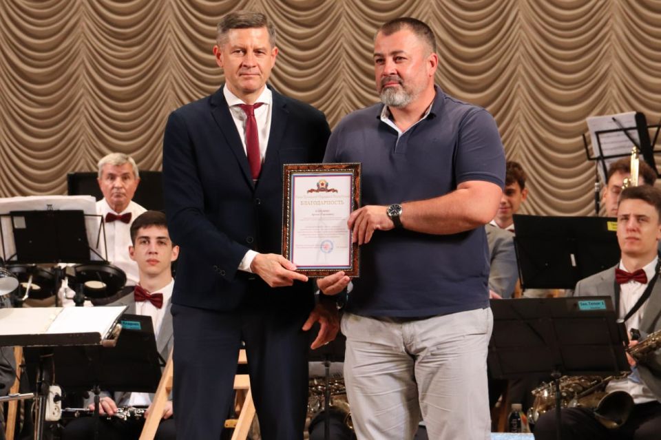 � ����� ����������������� ��������� � �������� ��������� �������������� ������������ �������