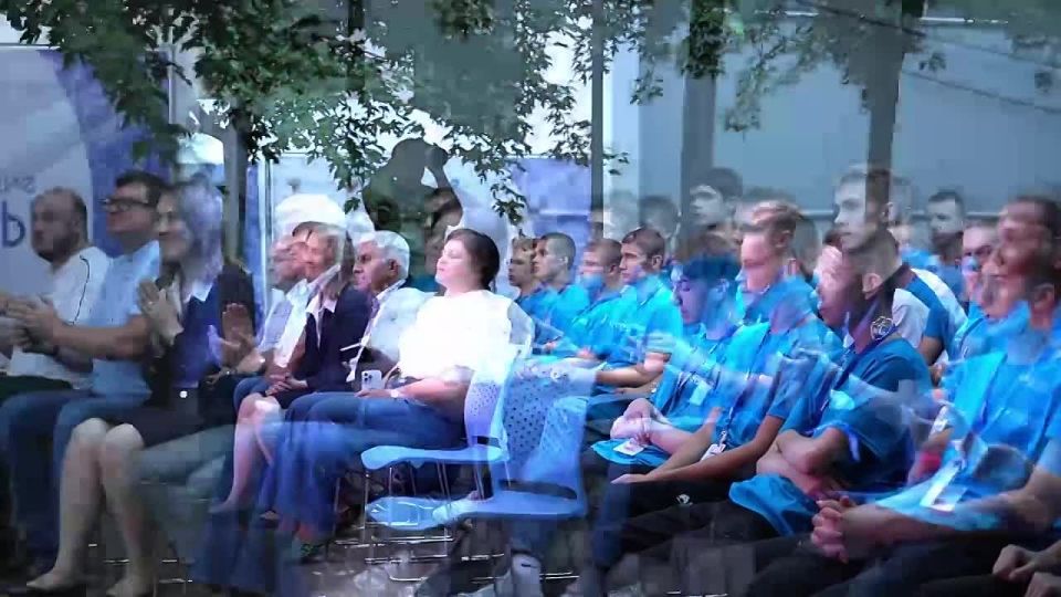 А как выглядит «Университетская смена» для кадет?